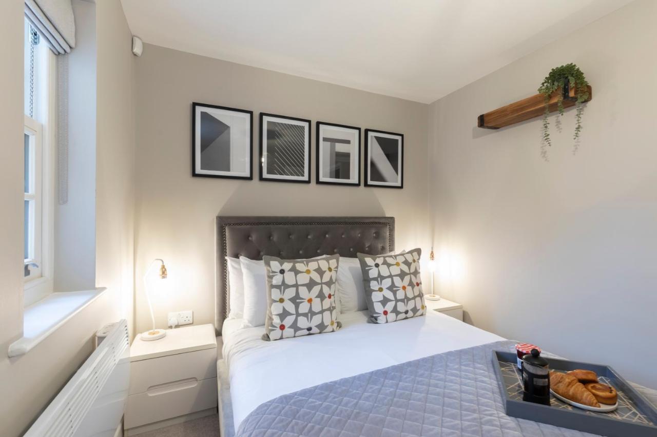 Elliot Oliver - 2 Bedroom Garden Apartment With Parking Челтенхам Экстерьер фото